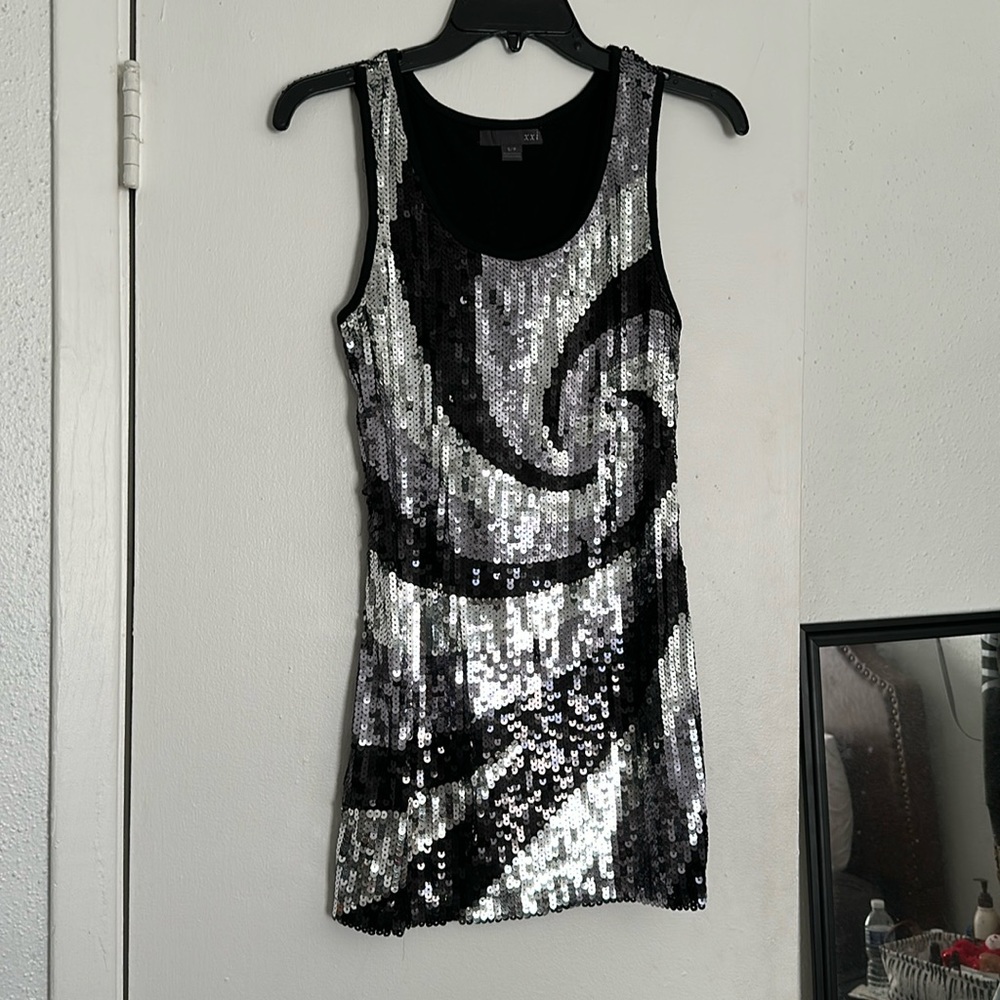 Sexy sequined dress